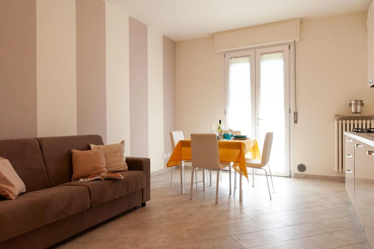 Casa Marilu Διαμέρισμα Ντεζεντσάνο ντελ Γκάρντα 0*,  Ιταλία